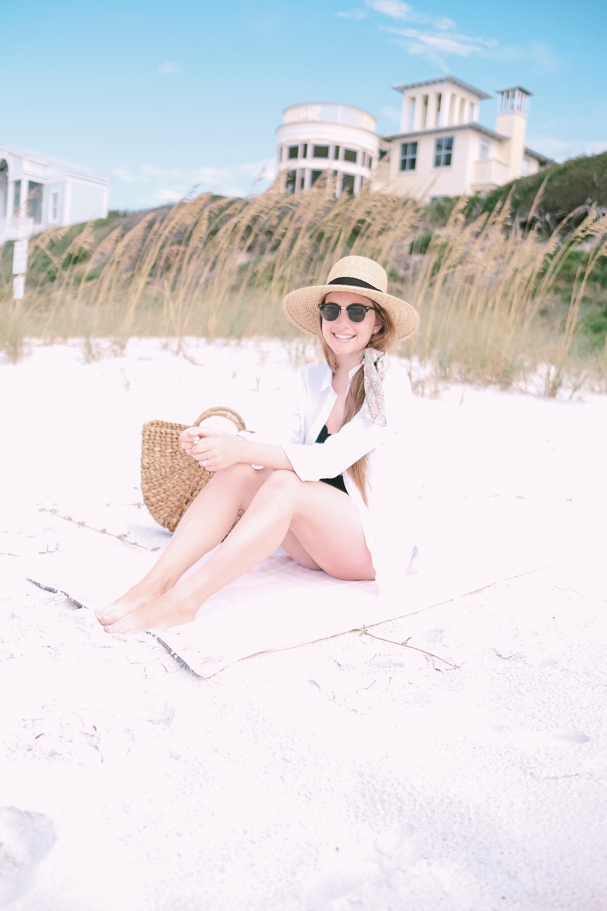 What to wear to the beach | Miss Madeline Rose